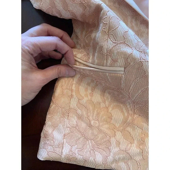 ASOS DESIGN Tailored Pink Lace Blazer NWT Sold Out Size 0 - Picture 14 of 15